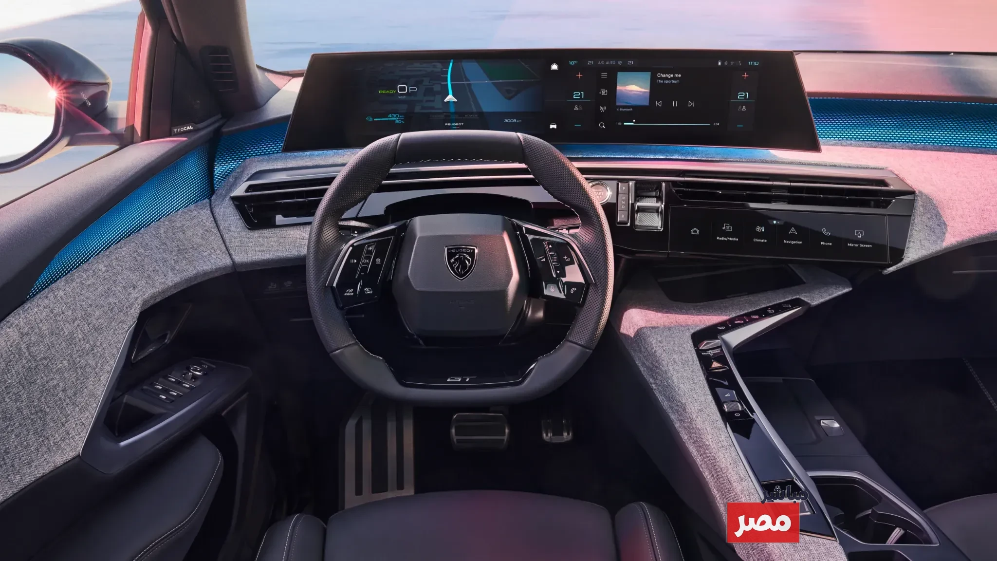 سيارة بيجو 3008